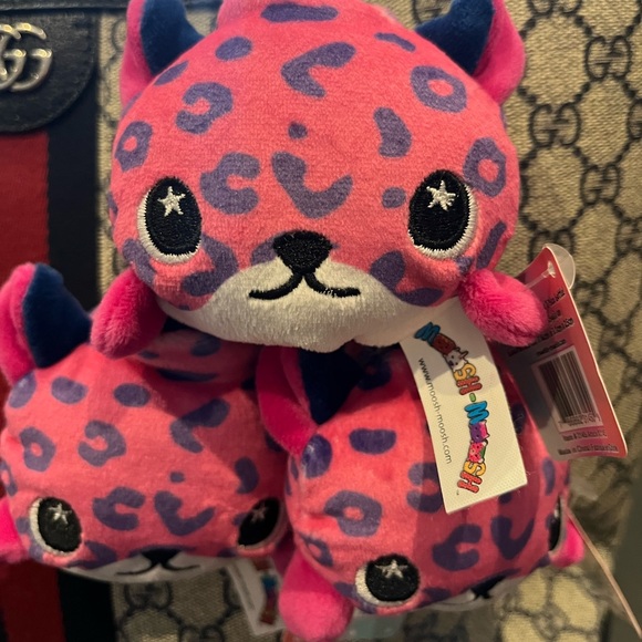 Plushie Sanitizer Holder Charm - Picture 3 of 8